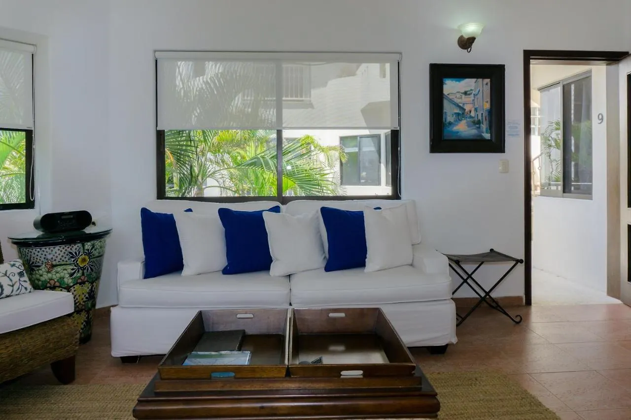 Royal Palms 9 Condo Playa del Carmen 0*,  Mexico