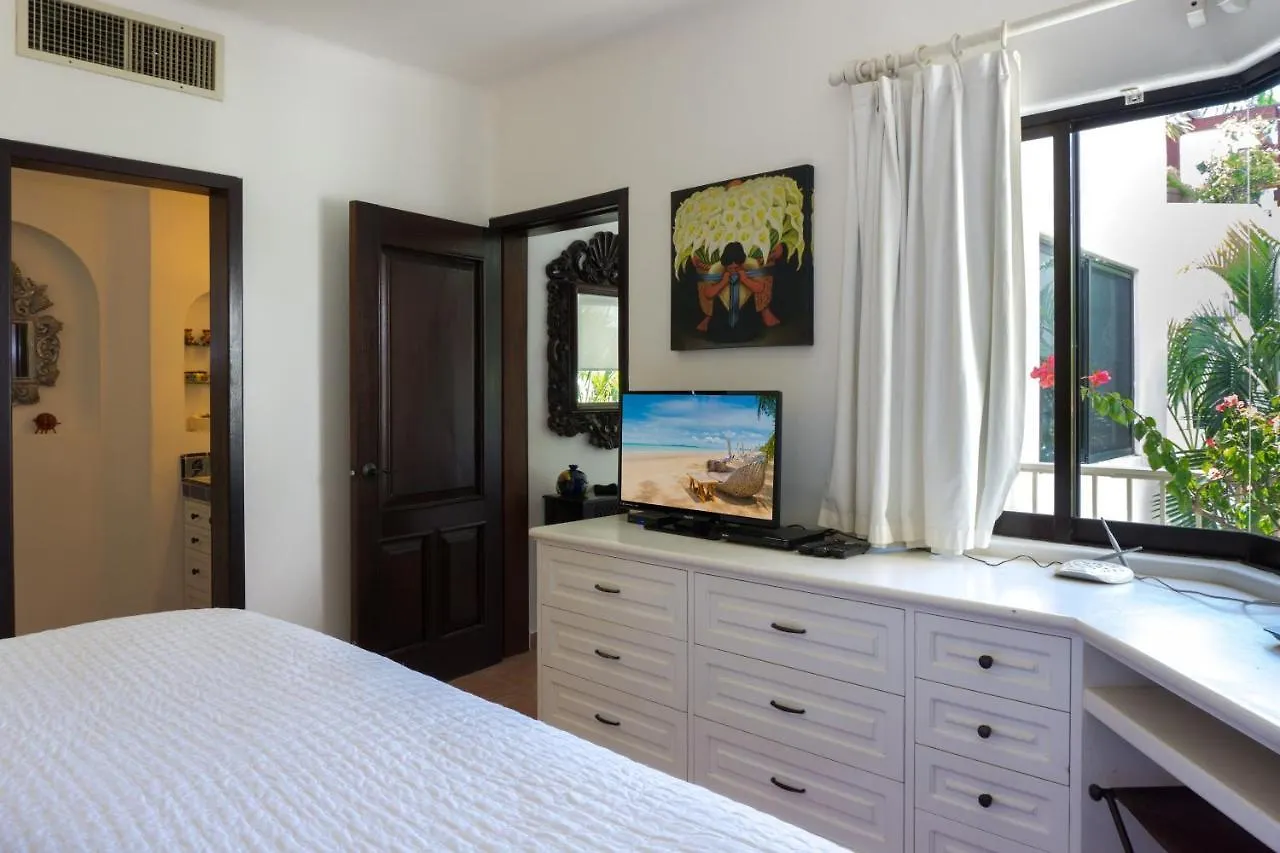 Royal Palms 9 Condo Playa del Carmen Apartment